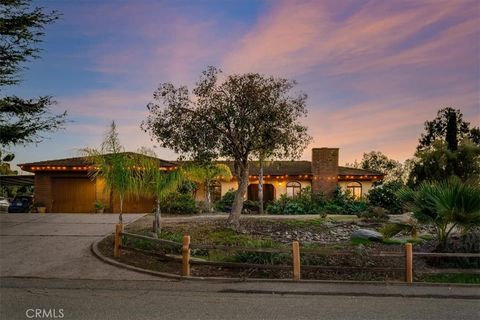 Photo of 2212 Crystal Dr, Santa Maria, CA 93455 (MLS # NS25282267)