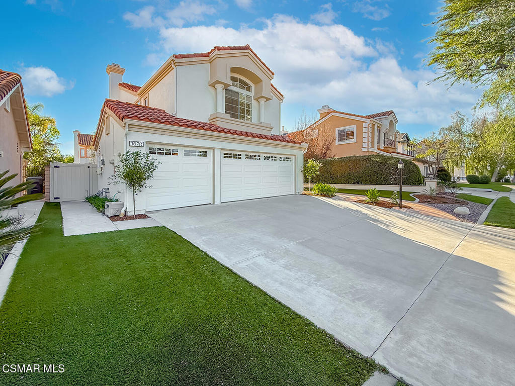 1678 Amarelle Street