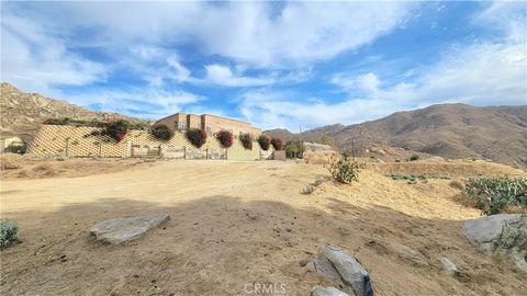 2935 Galaxie Heights Road Riverside CA 92507