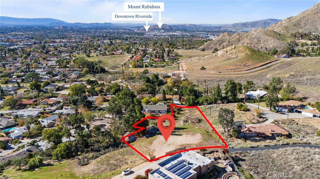 2935 Galaxie Heights Road