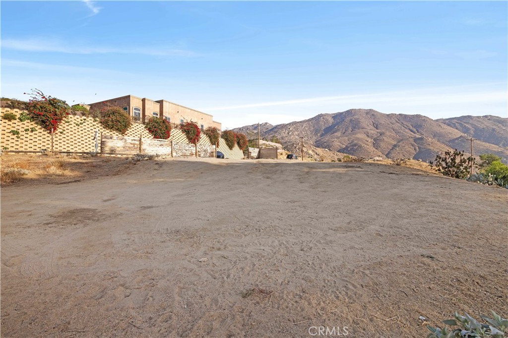 2935 Galaxie Heights Road