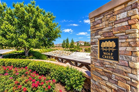 Tiny photo for 31911 Bitterroot Court, Temecula, CA 92592 (MLS # SW26210720)