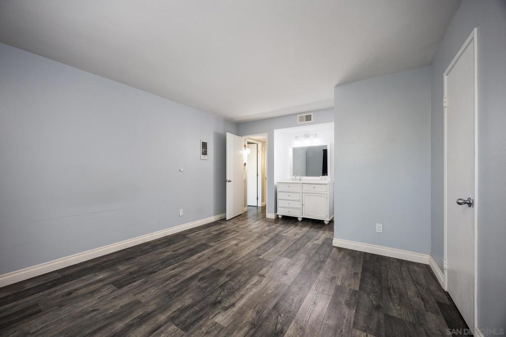 La Mesa - Residential