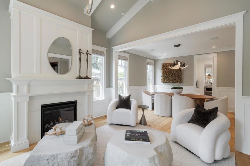 Photo of 543 Seale Avenue, Palo Alto, CA 94301 (MLS # ML82044206)