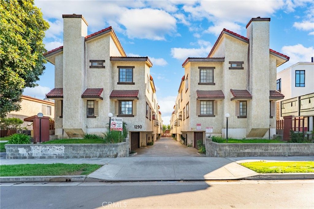 Photo of 1290 Elm Avenue #D, San Gabriel, CA 91775 (MLS # WS26010973)