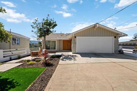 Photo of 2519 Lincoln Avenue, Belmont, CA 94002 (MLS # ML82035927)