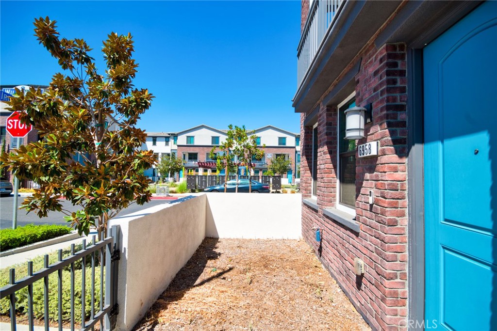 6958 Crimson Drive