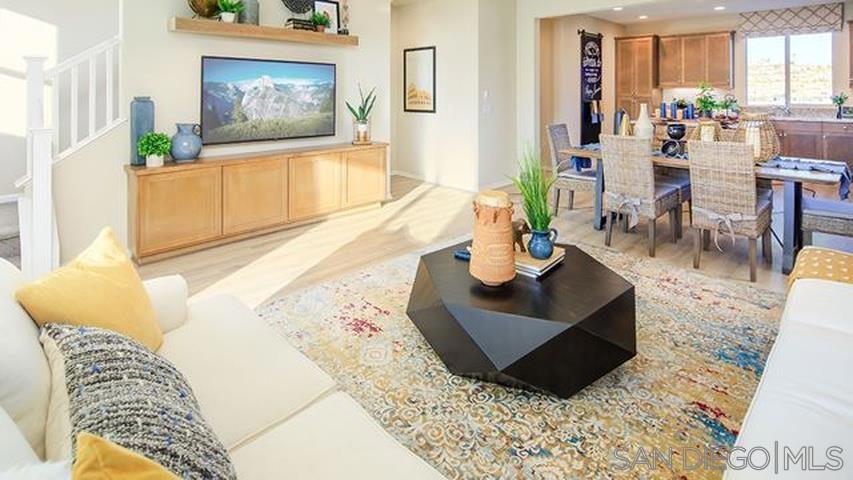 2208 Solara Lane