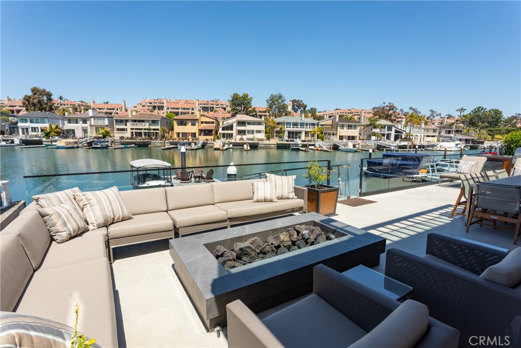 Harbor Island ""Drive"" (HIDC) - Residential