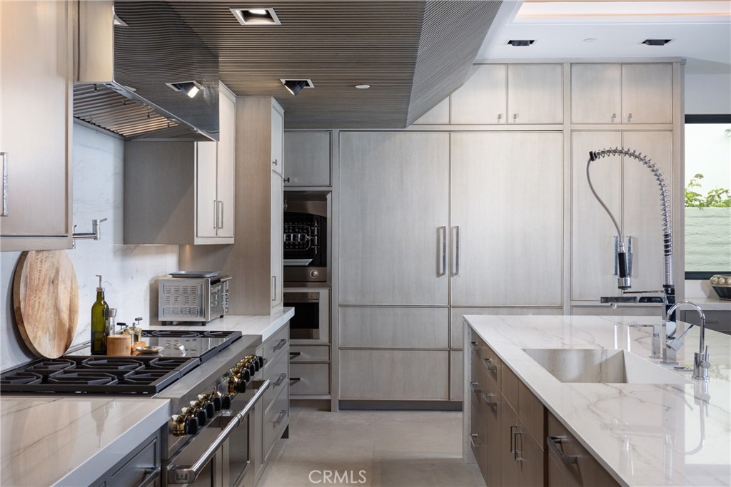 Harbor Island ""Drive"" (HIDC) - Residential