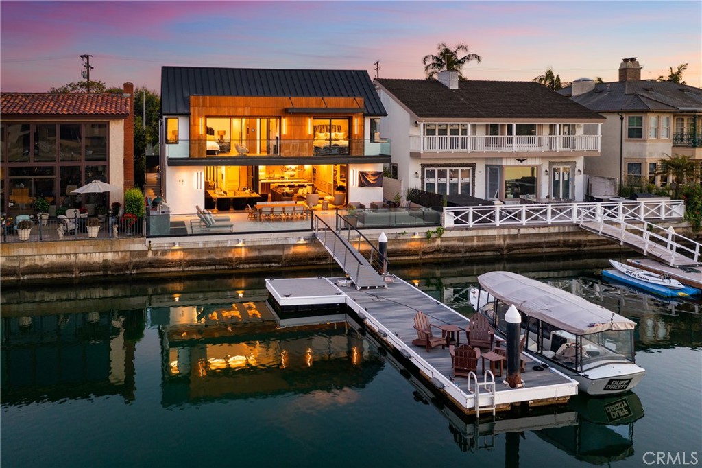 Harbor Island ""Drive"" (HIDC) - Residential