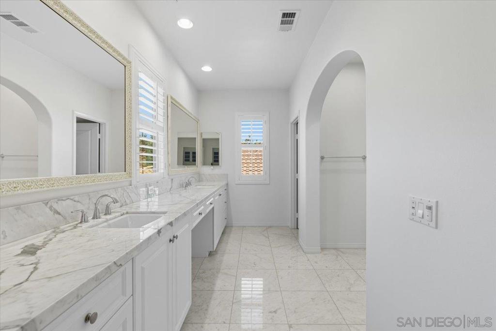 Carlsbad East - Residential Lease