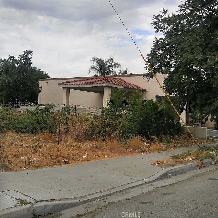 1263 W Baseline Street