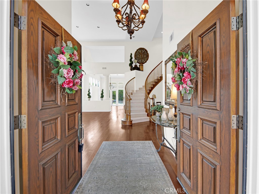 125 Heath Meadow Place