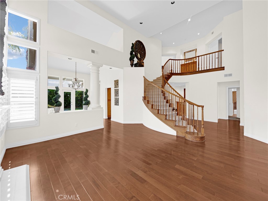 125 Heath Meadow Place