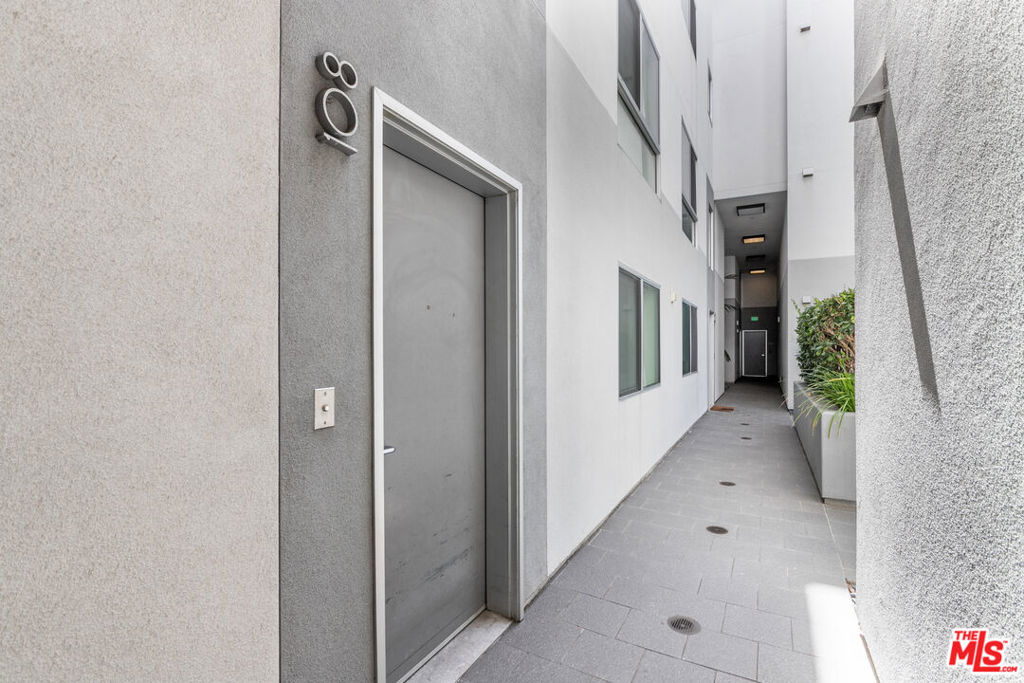 1730 Sawtelle Boulevard 108