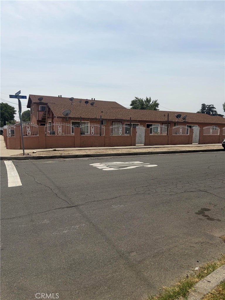 308 N Millard 6