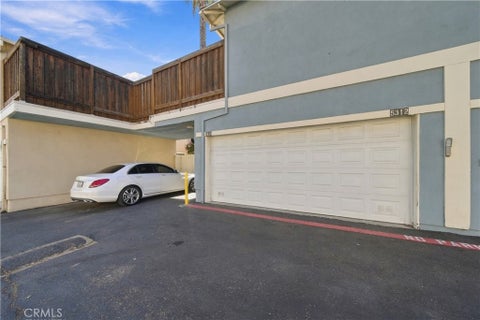 Tiny photo for 5314 Lake Lindero DR, Agoura Hills, CA 91301 (MLS # SR26226549)