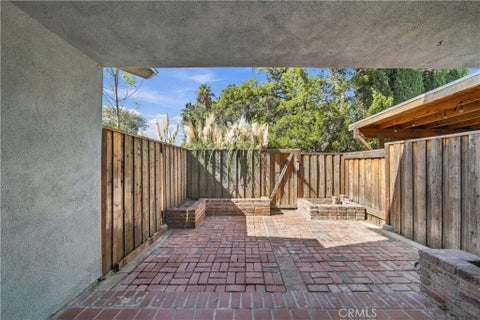 Tiny photo for 5314 Lake Lindero DR, Agoura Hills, CA 91301 (MLS # SR26226549)