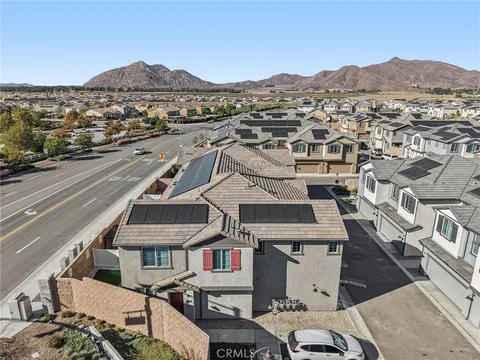 32567 Manhattan Ave, Winchester, CA 92596 - MLS#: SW25254339