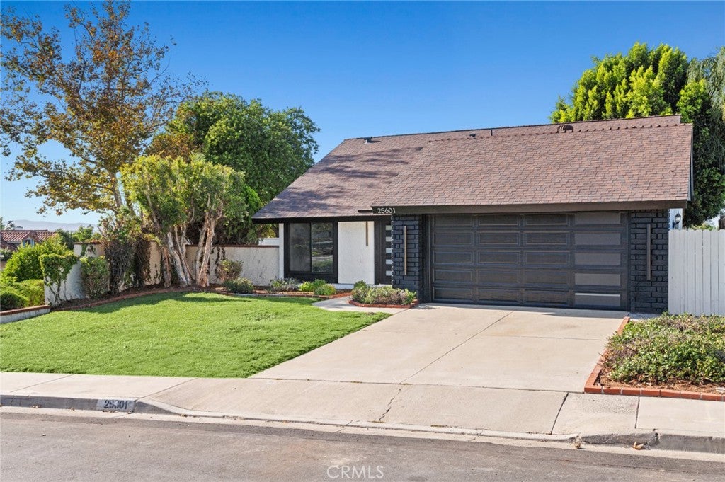 25601 Califia, Laguna Hills CA 92653 - Photo 32