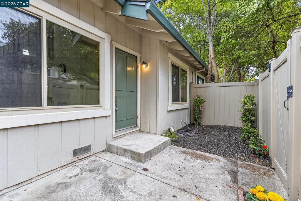 6466 Meadow Pines Avenue