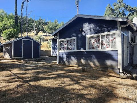 Photo of 12767 Oakgrove Avenue, Clearlake Oaks, CA 95423 (MLS # OC25206302)