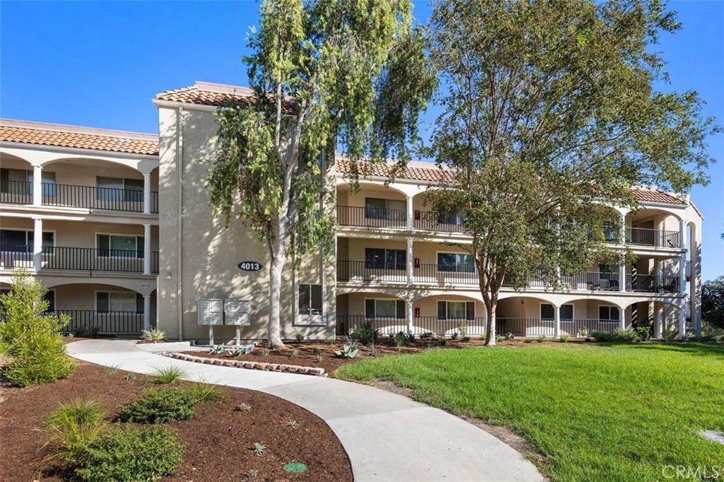 4013 Calle Sonora Oeste Unit 2E