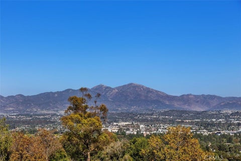 Photo of 4013 Calle Sonora Oeste Unit 2E, Laguna Woods, CA 92637 (MLS # LG26216853)