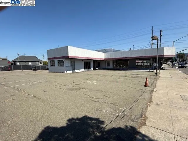 Alameda, California 94501, United States, ,Commercial,Active,180124