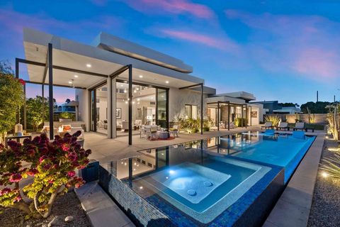 Photo of 29 Topaz Court, Rancho Mirage, CA 92270 (MLS # 219144072DA)