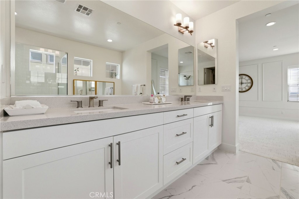 Iron Ridge - Residential