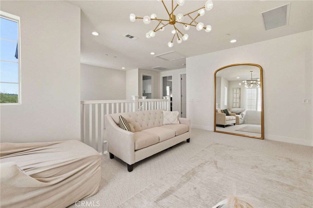 Iron Ridge - Residential