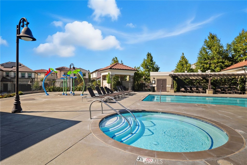 Iron Ridge - Residential
