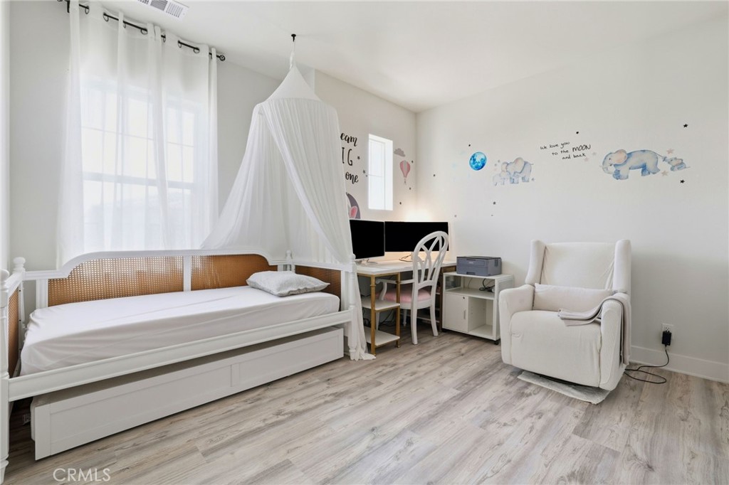 Iron Ridge - Residential