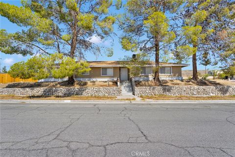 Photo of 29670 Palermo St, Barstow, CA 92311 (MLS # HD25230325)