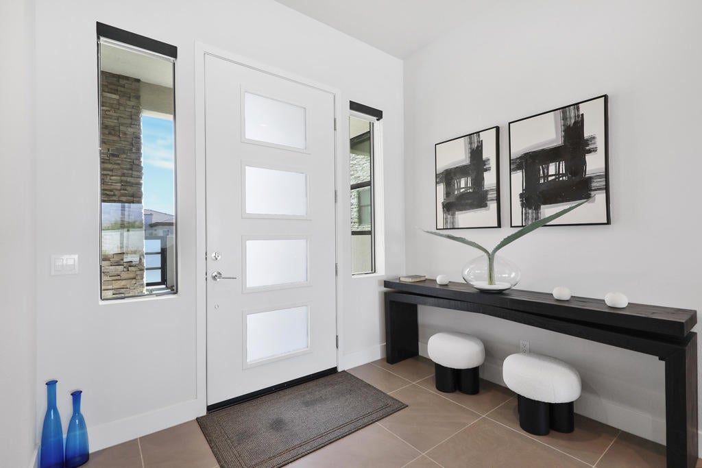 49889 Crescent Passage