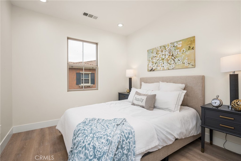 Garland Park (WDGP) - Residential Lease
