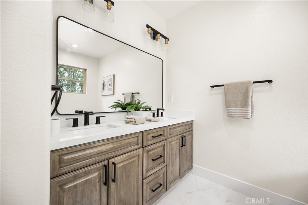 Garland Park (WDGP) - Residential Lease