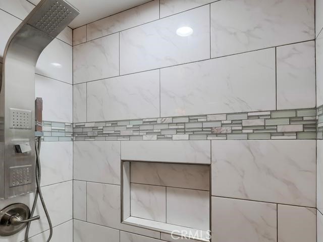 Lakewood City/Lakewood (LCK) - Residential