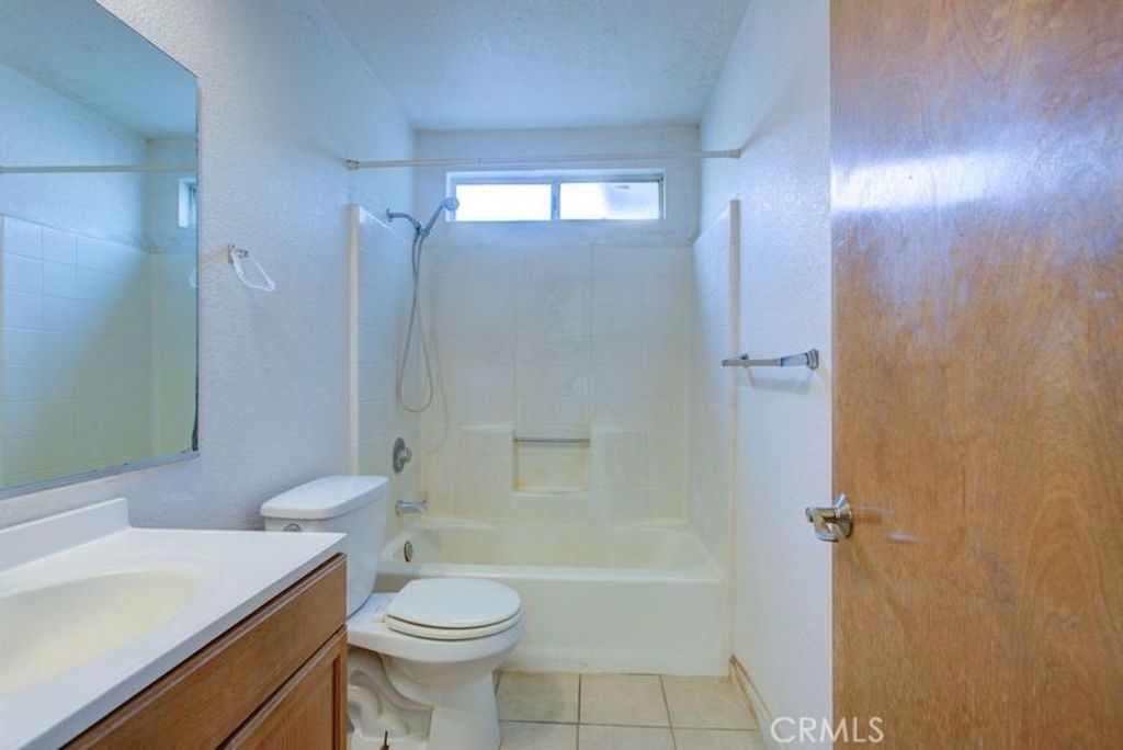 listing image 130728856296023824479