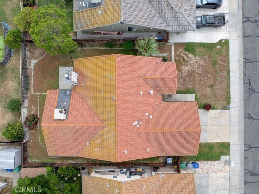listing image 130725726498987859504