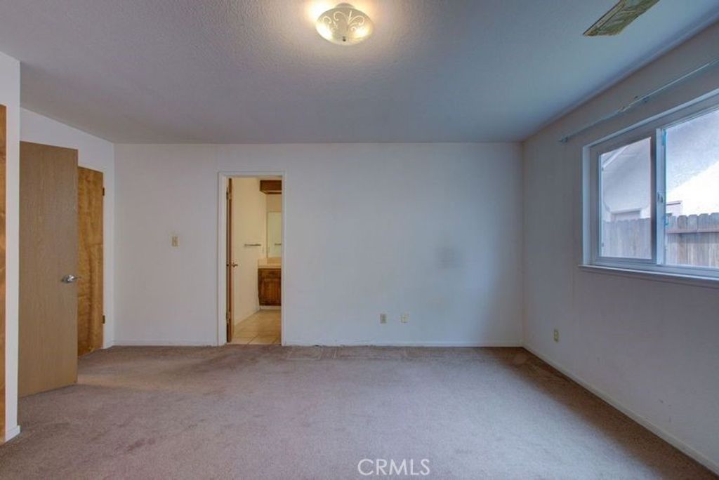 listing image 130720440635300482971