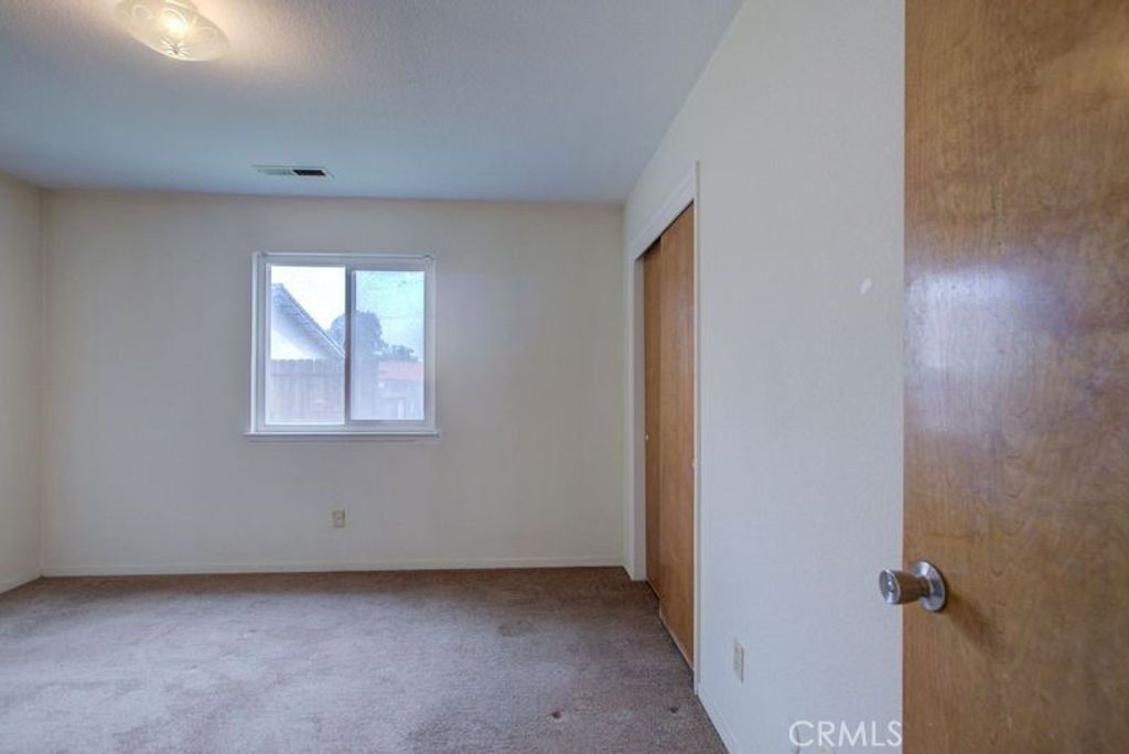 listing image 130727329623159211805