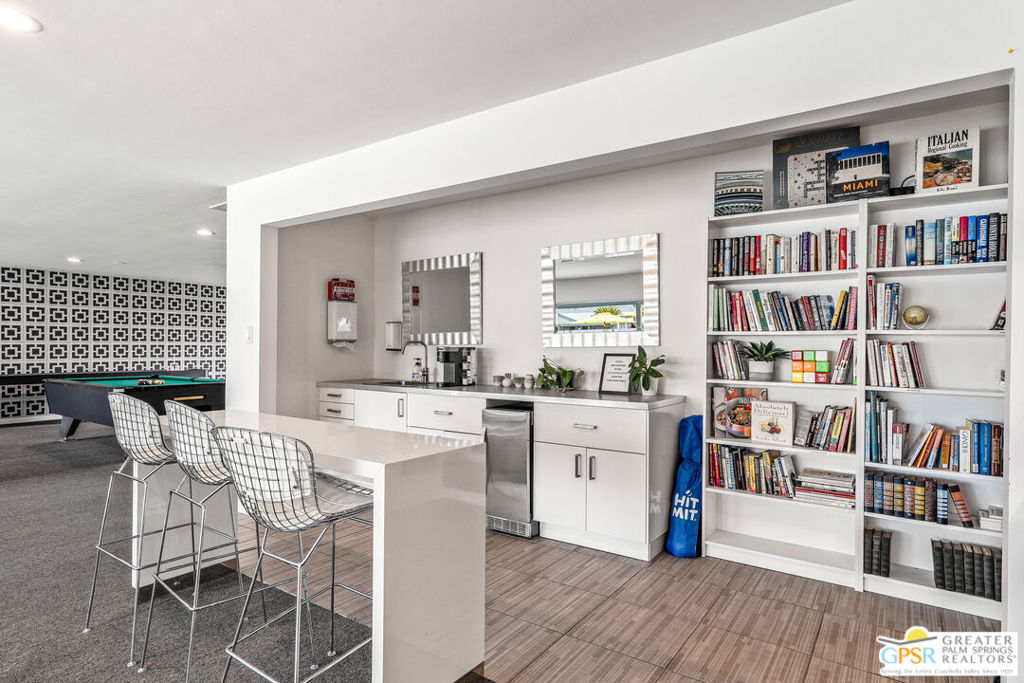 Palm Canyon Mobile Club - Manufactured In Park