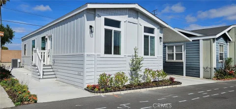 MLS: OC26204692