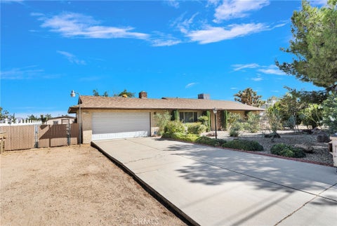 Photo of 11919 11th AVE, Hesperia, CA 92345 (MLS # HD26219364)