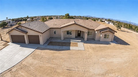 Photo of 14070 Mission ST, Oak Hills, CA 92344 (MLS # SW26229776)
