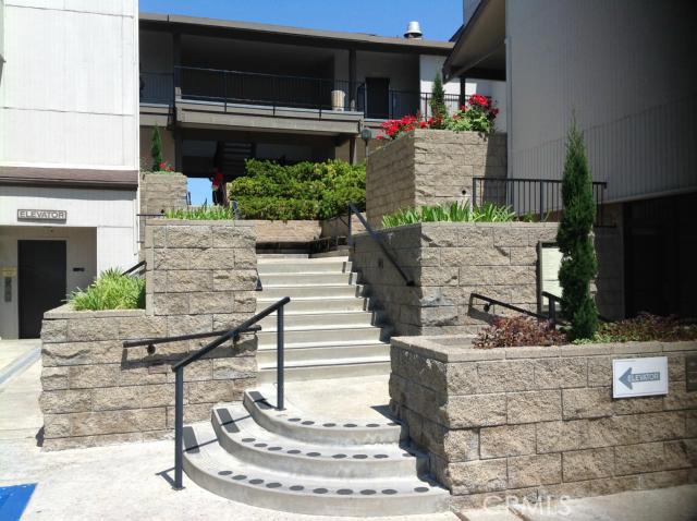 355 355 Placentia 206