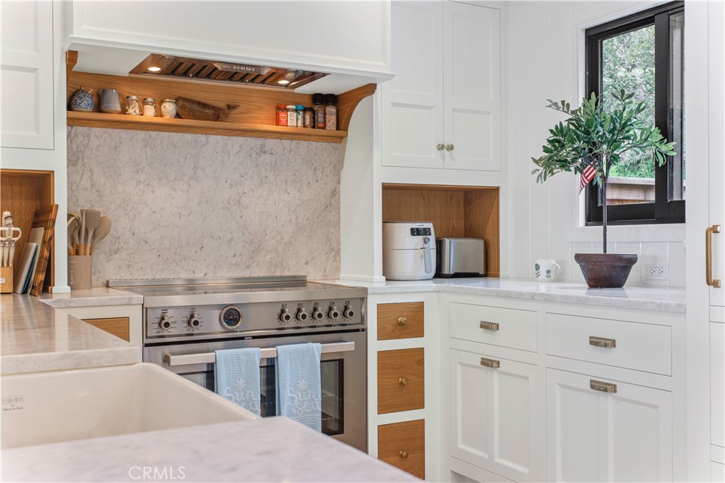 Blue Lagoon (BL) - Residential Lease